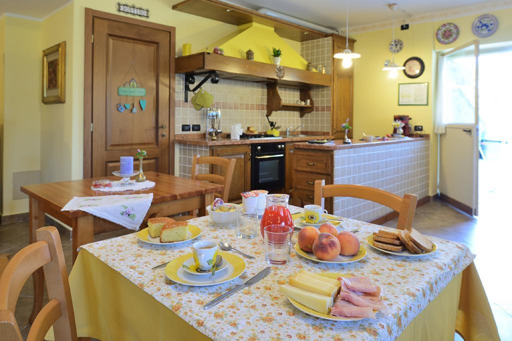 Bed And Breakfast Montino Cene Extérieur photo